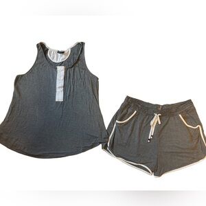 Kenzie size medium Gray Sleeveless Top and Shorts Pajama Set GUC Drawstring